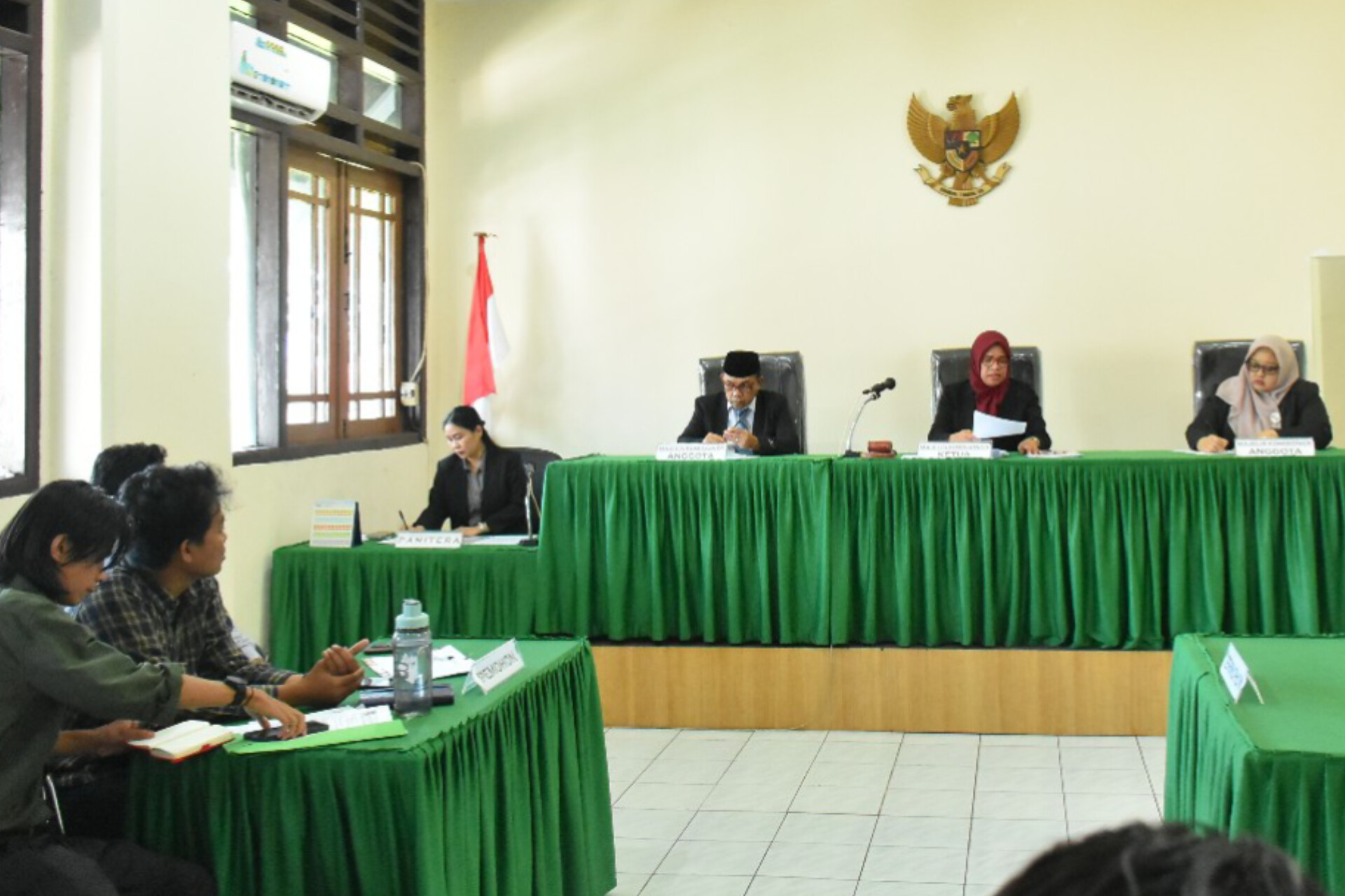 LPJ Desa Lampuara di Sengketakan Warga ke Komisi Informasi Sulawesi Selatan