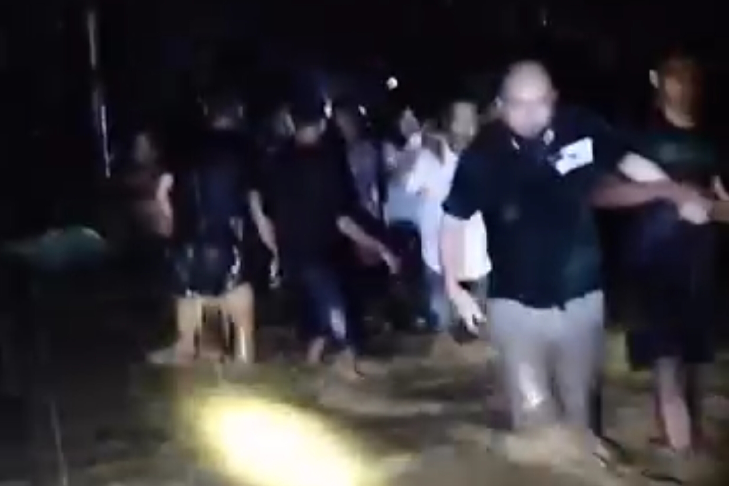 Banjir Terjang Suli Barat, Luwu: Warga Terdampak dan Akses Terputus 